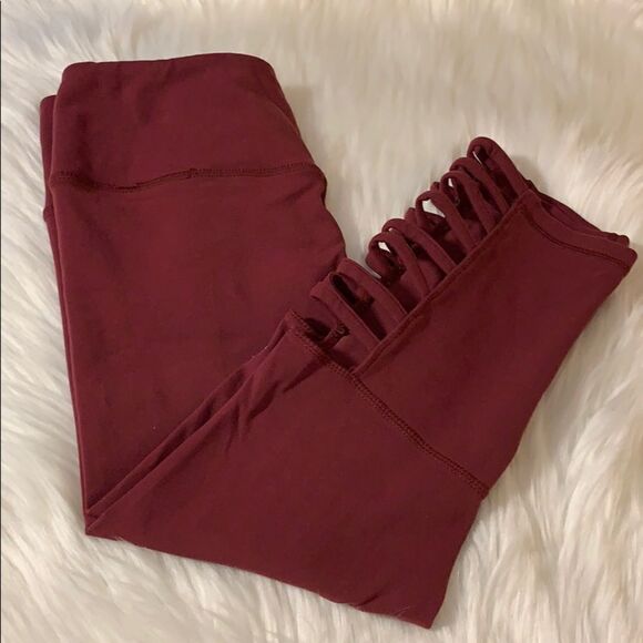 Glyder Maroon Straptastic Crops XS - Picture 9 of 9